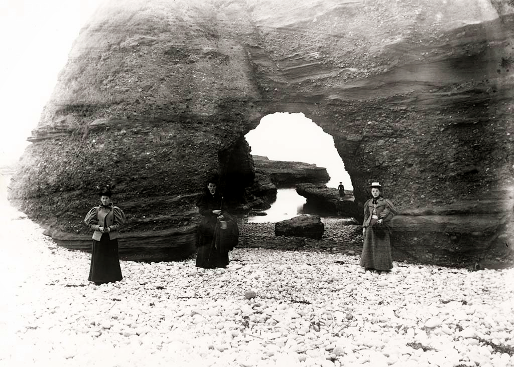 Natural Rock Arch, Arbroath