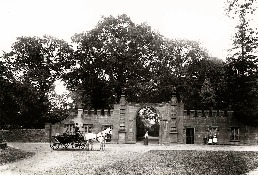 Glamis Castle Gates