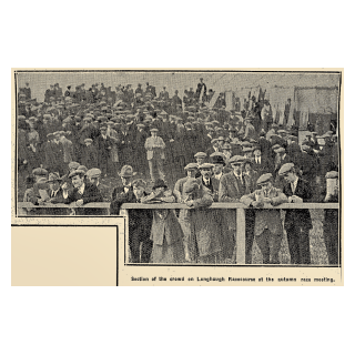 Crowd at the Autumn Race Meeting in October 1924