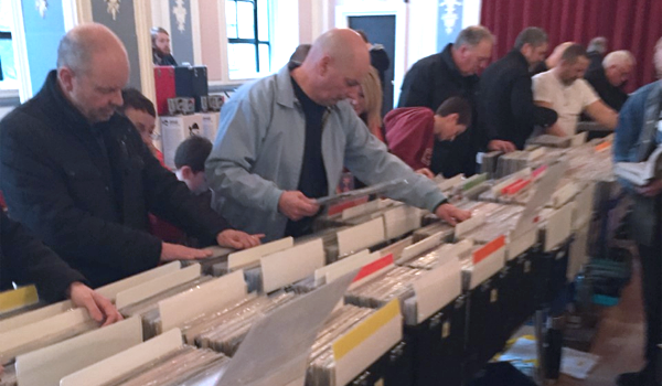 Record Fair returns to Caird Hall