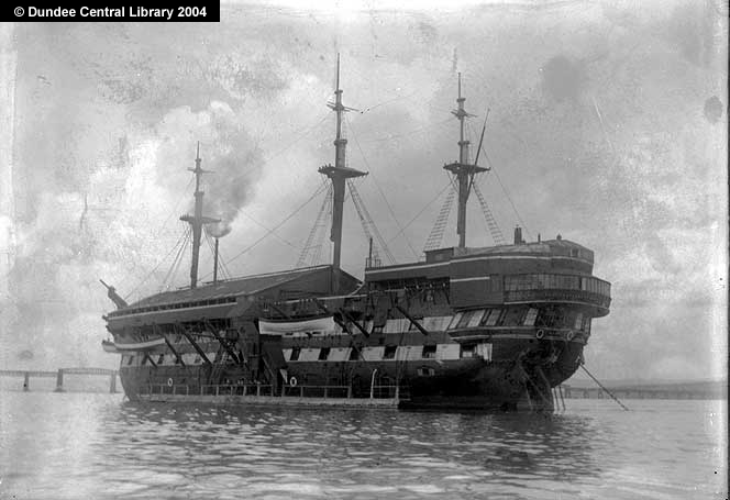 File:Training ship Mars, River Tay.jpg - Wikipedia